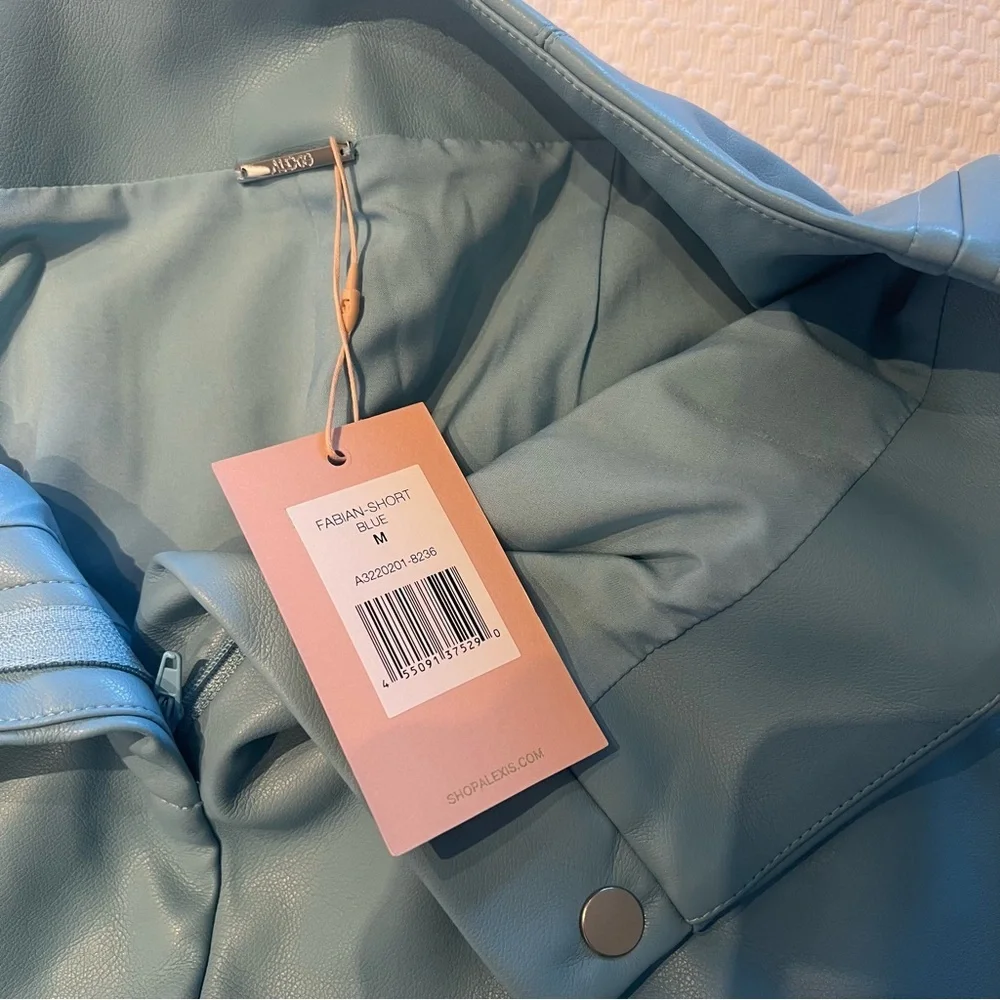 Alexis Fabian Short in Blue- Size M; New with Tags